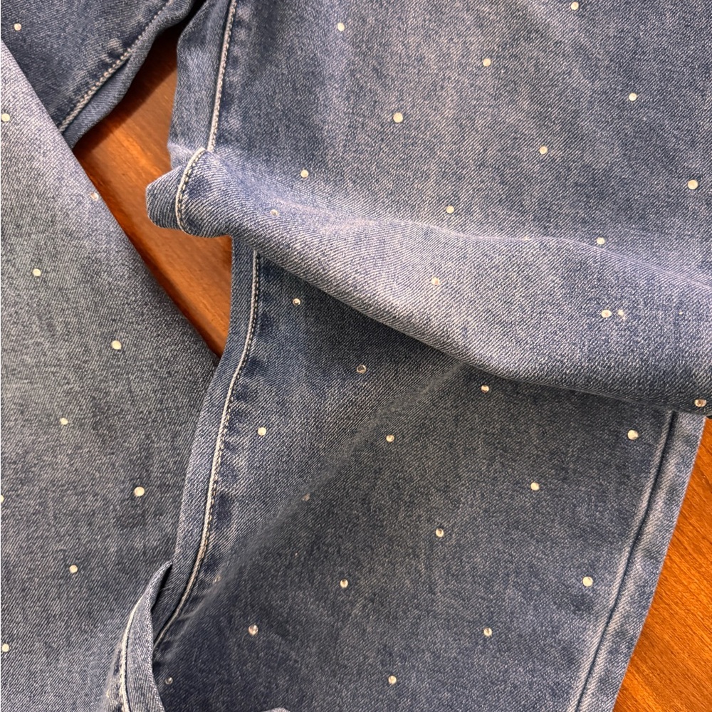 EXPRESS blue denim wide leg jeans with rhinestones on front. SIZE 4. - Picture 2 of 6